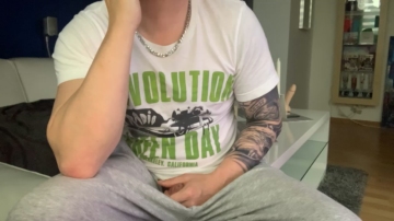 young_slut  15-11-2021 video tease